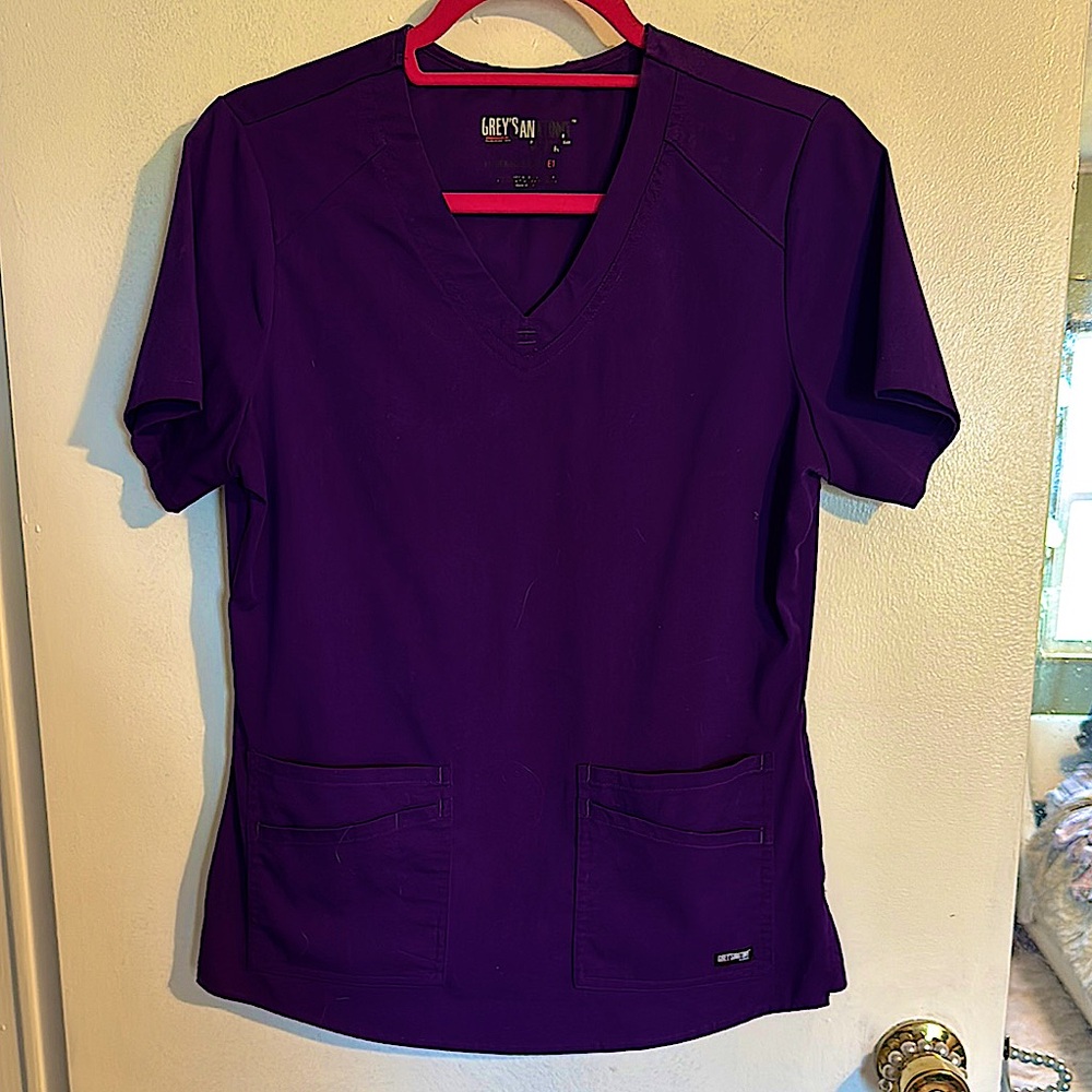 Small size Grey's Anatomy Women's Purple scrub Top.